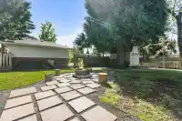 46054 KING AVENUE - thumbnail 6