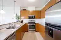 316 14 E ROYAL AVENUE - thumbnail 10
