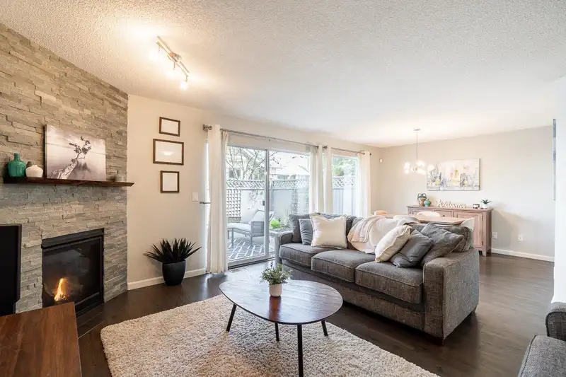 18 2561 RUNNEL DRIVE - photo 1 of 31