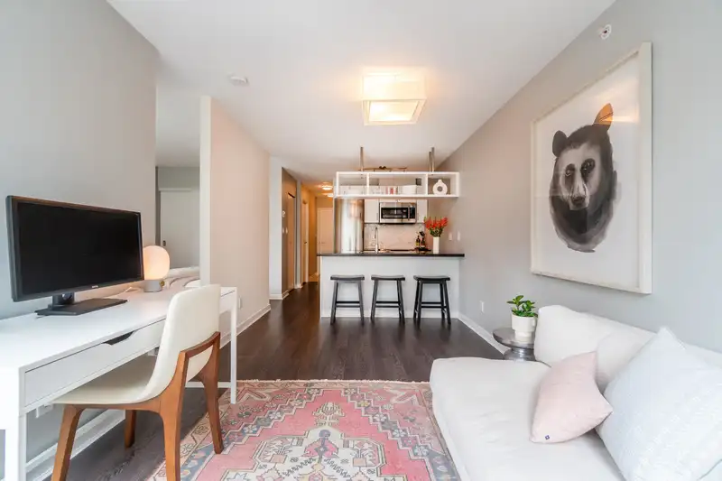 611 1082 SEYMOUR STREET - photo 3 of 20