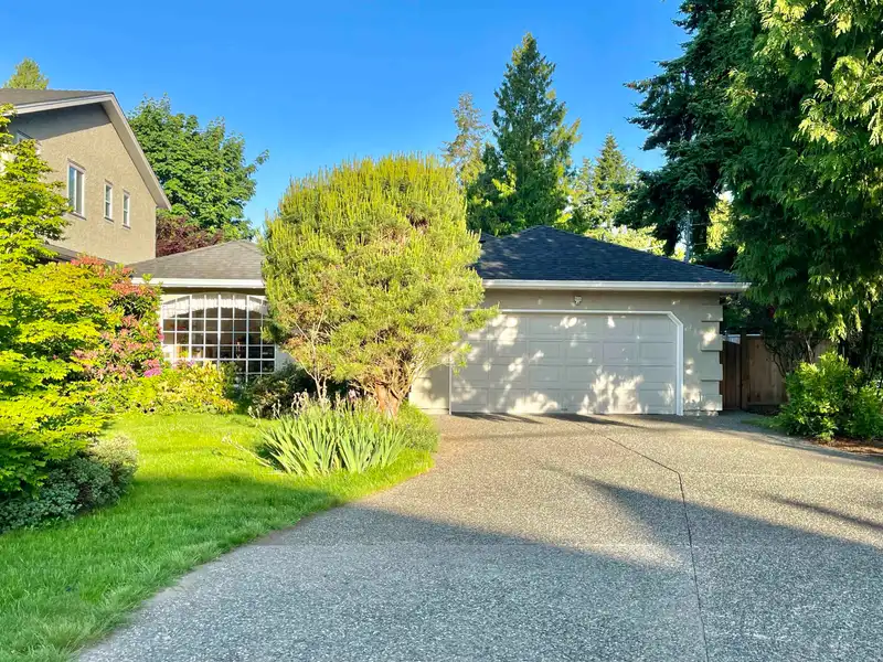 1537 131 STREET - photo 1 of 39