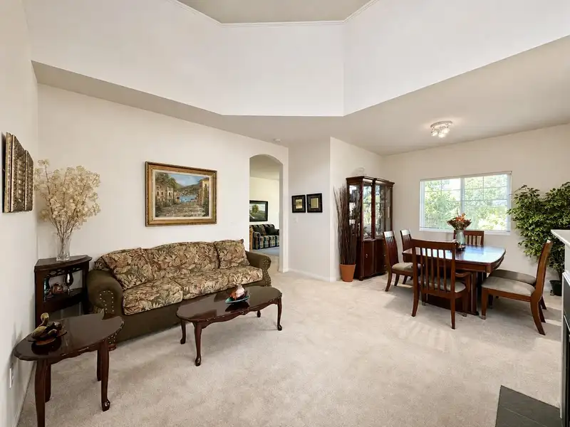 2 5931 WILLIAMS ROAD - photo 4 of 34