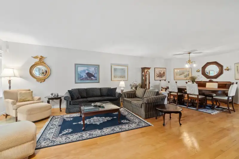 74 101 PARKSIDE DRIVE - photo 3 of 29