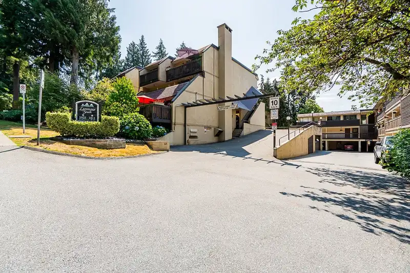 15 1811 PURCELL WAY - photo 1 of 32