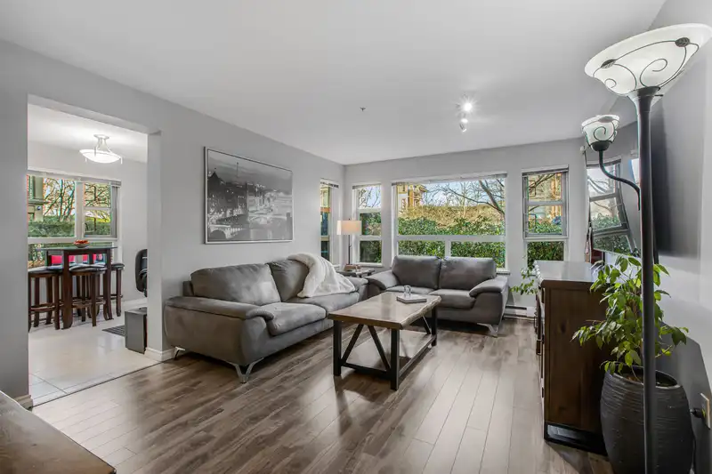 6101 5117 GARDEN CITY ROAD - photo 2 of 39