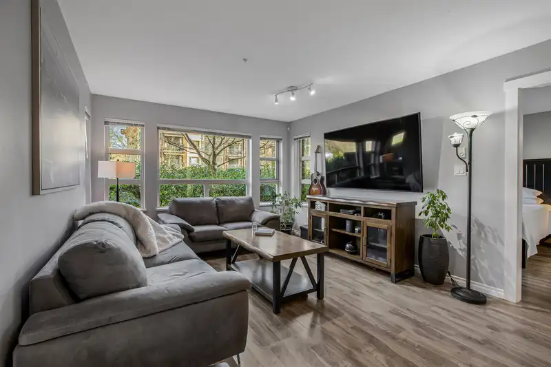 6101 5117 GARDEN CITY ROAD - photo 4 of 39