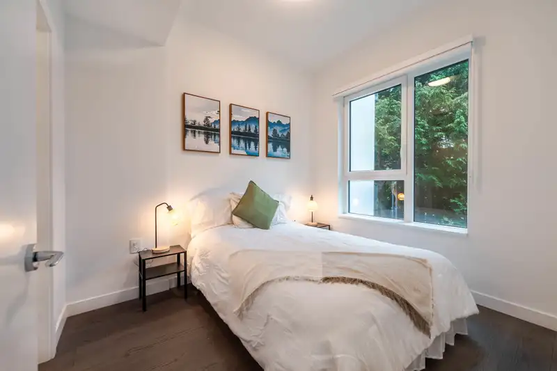 212 5168 CAMBIE STREET - photo 3 of 22