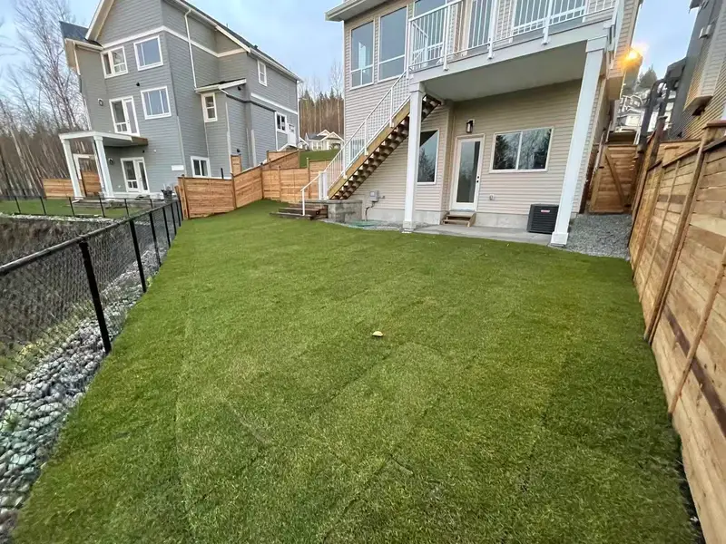 14119 230 STREET - photo 3 of 25