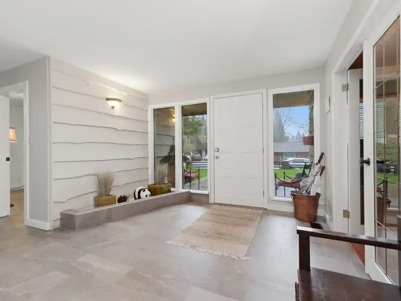 837 WILDWOOD PLACE - photo 4 of 40