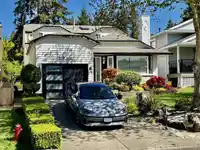 3362 MANNING CRESCENT - thumbnail 1