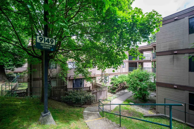 103 9149 SATURNA DRIVE - photo 2 of 12