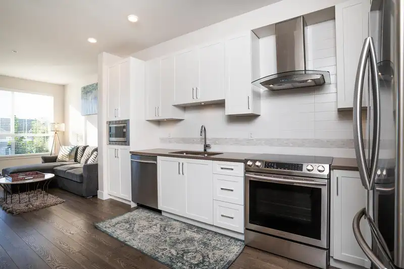 313 4690 HAWK LANE - photo 4 of 24
