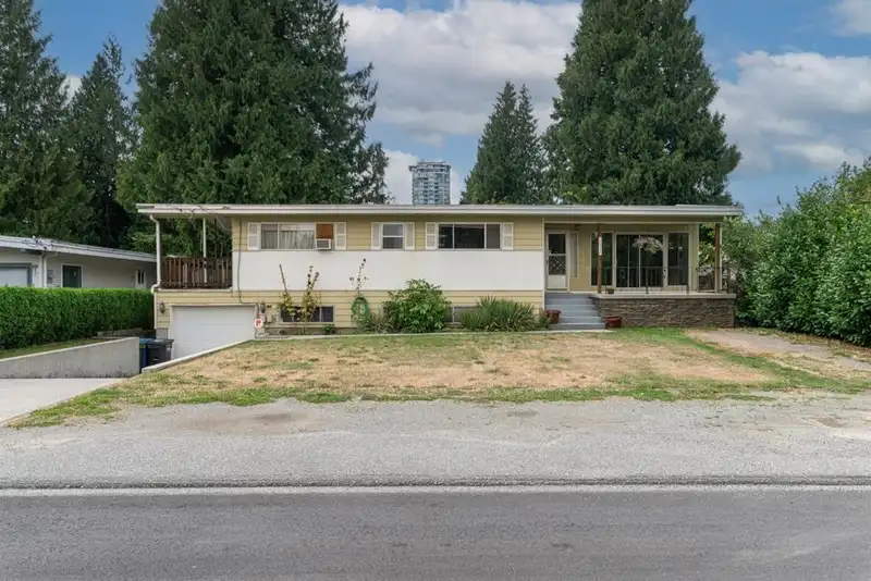 2173 PRIMROSE STREET - photo 1 of 35