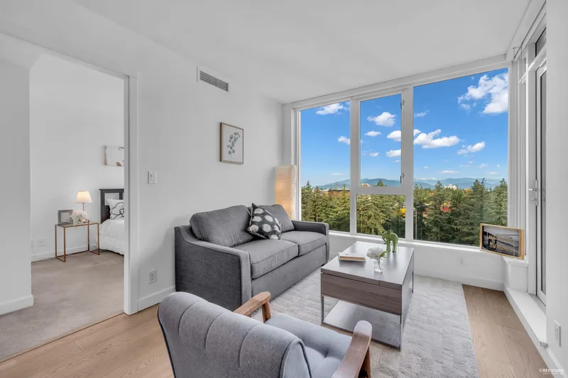 2303 3355 BINNING ROAD - photo 1 of 25