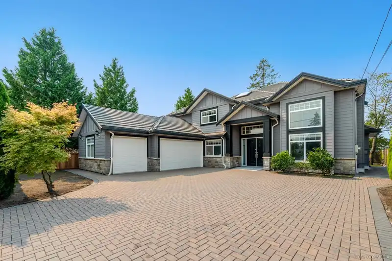 9291 DIAMOND ROAD - photo 1 of 37