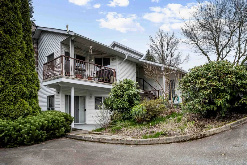 4 3632 BULKLEY STREET - photo 3 of 25