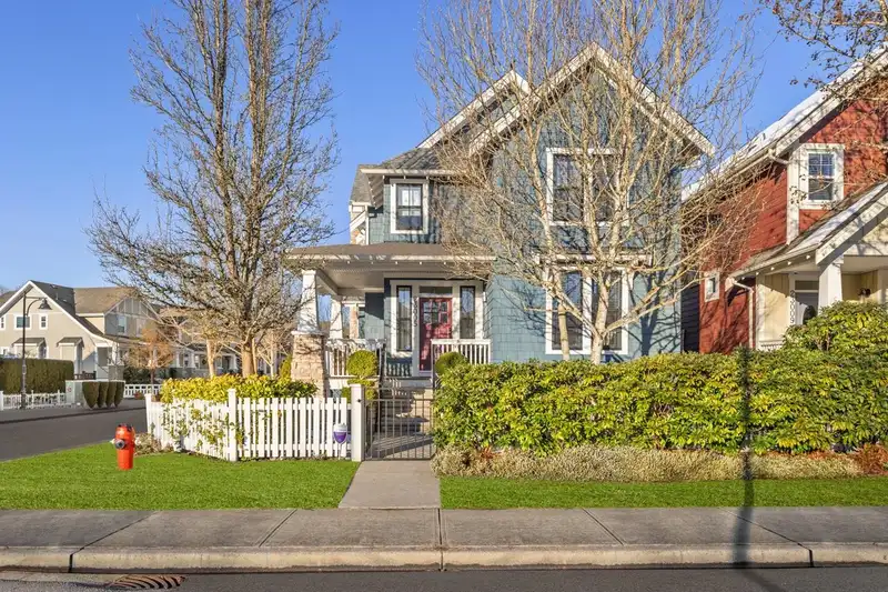23005 JENNY LEWIS AVENUE - photo 1 of 39
