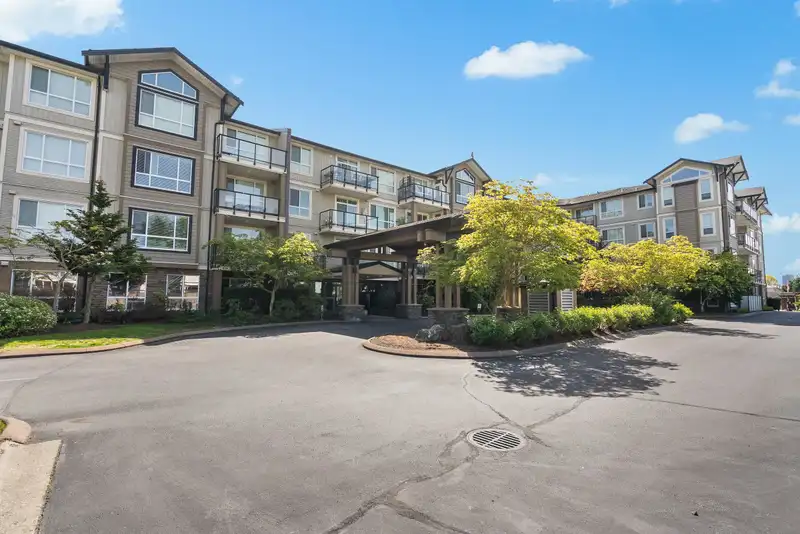 318 32729 GARIBALDI DRIVE - photo 3 of 34