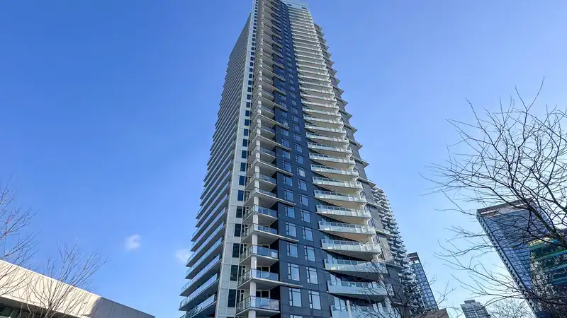 910 9887 WHALLEY BOULEVARD - photo 1 of 21