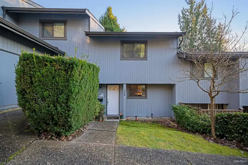 928 BLACKSTOCK ROAD - photo 1 of 36