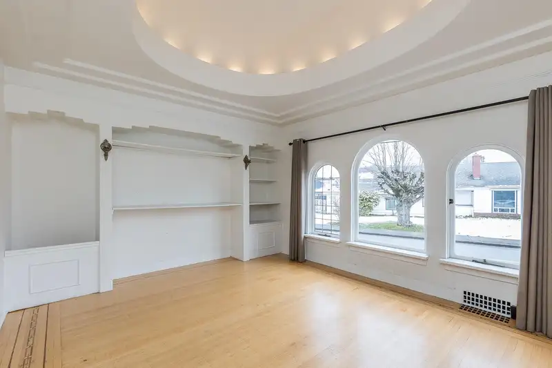 46085 FIRST AVENUE - photo 2 of 27