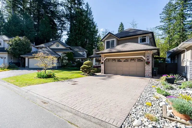 2191 140A STREET - photo 4 of 37
