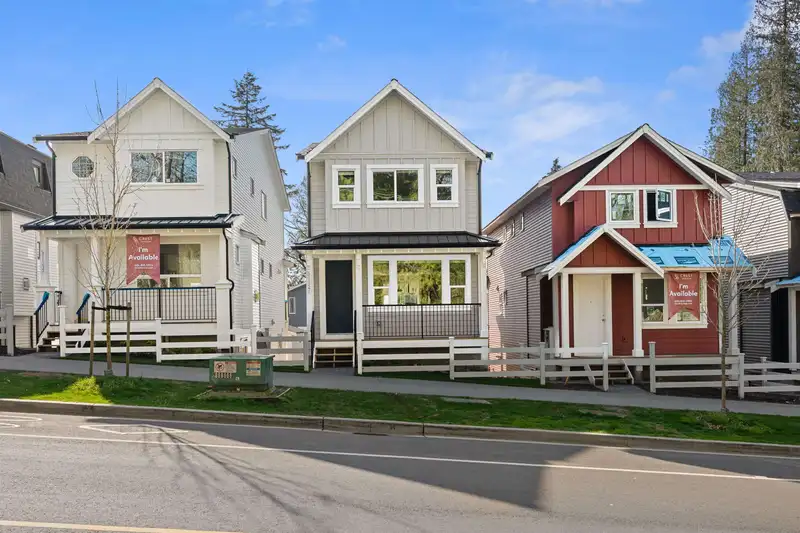 11245 252 STREET - photo 1 of 10