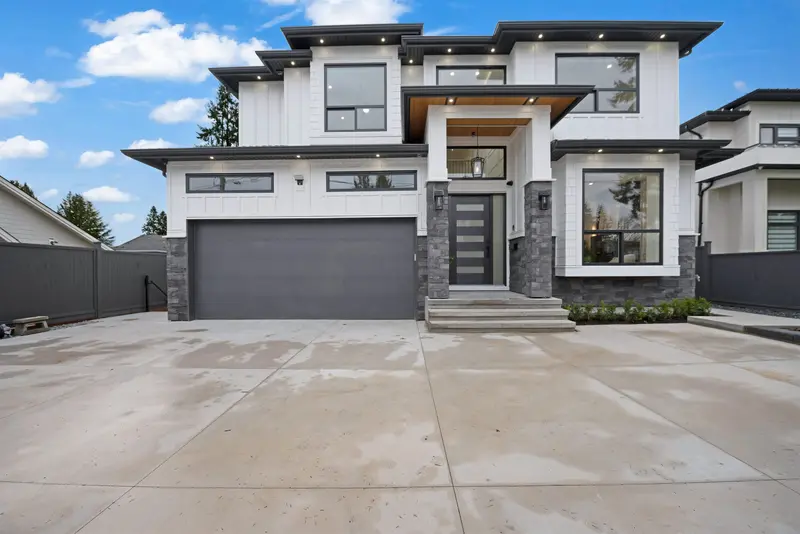 1846 LEMAX AVENUE - photo 1 of 25