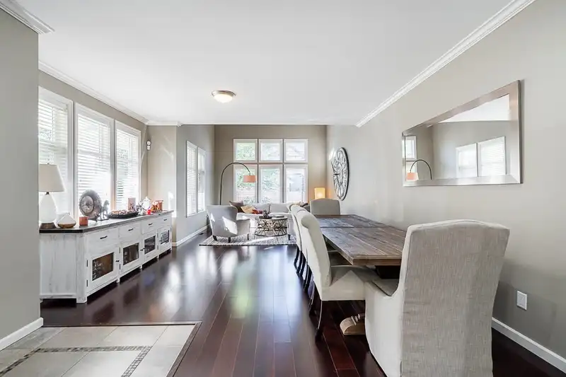 20840 69 AVENUE - photo 4 of 40