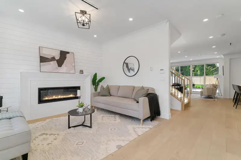 3031 FROMME ROAD - photo 3 of 29