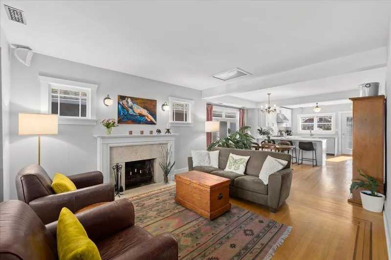 3440 W 26TH AVENUE - photo 3 of 25