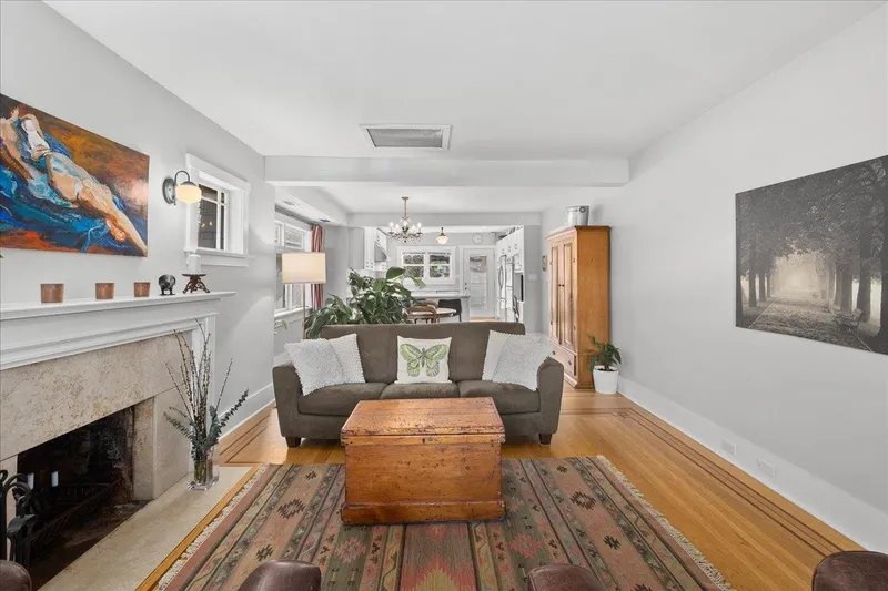 3440 W 26TH AVENUE - photo 4 of 25