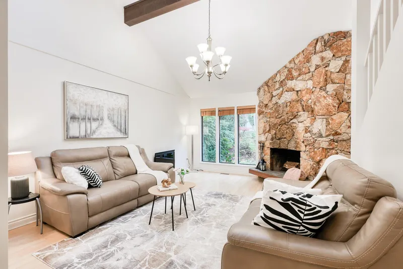 1311 CHARTER HILL DRIVE - photo 3 of 25