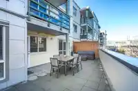 220 15735 CROYDON DRIVE - thumbnail 12