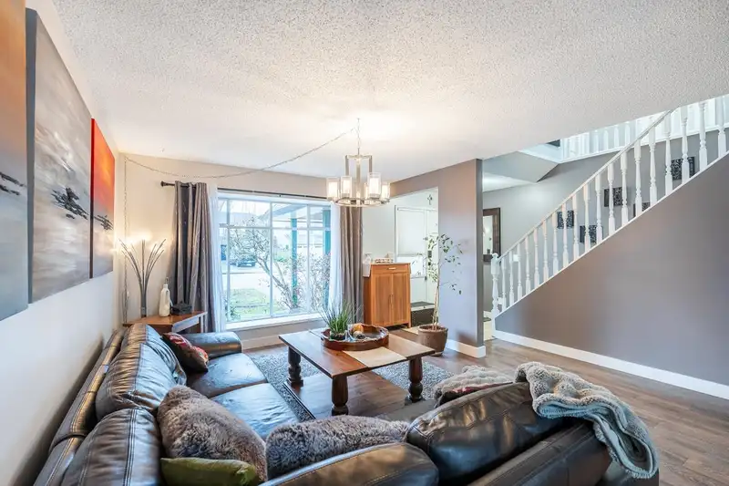 6361 172 STREET - photo 3 of 40