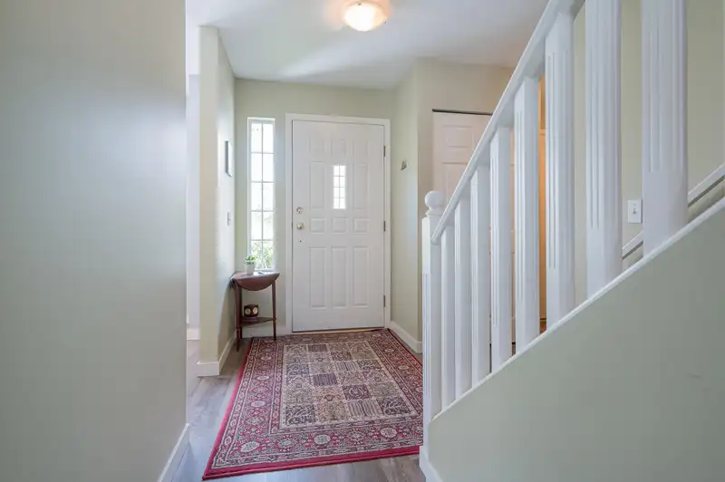 27 8737 212 STREET - photo 4 of 38