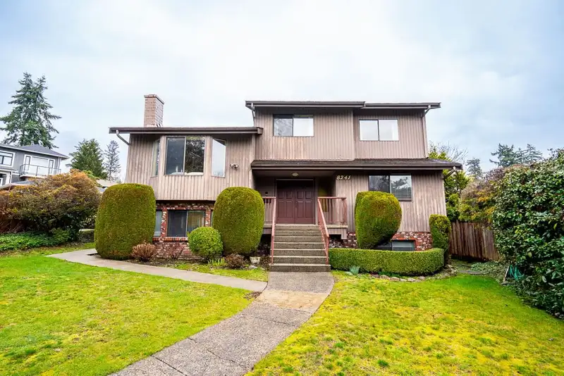 8241 BRYNLOR DRIVE - photo 2 of 38