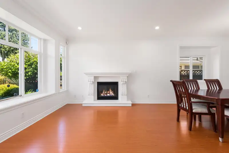 6014 RUMBLE STREET - photo 2 of 24