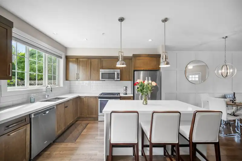 53 12161 237 STREET - photo 1 of 24