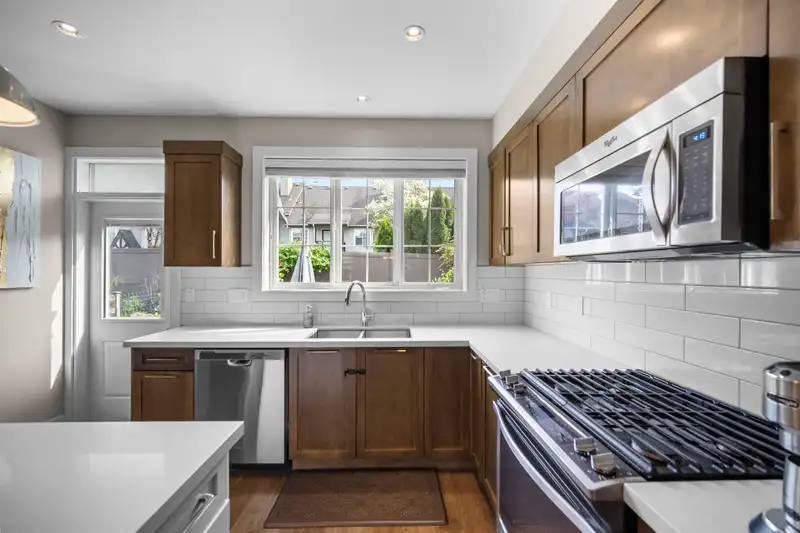 53 12161 237 STREET - photo 3 of 24