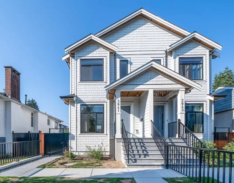 3041 E 54TH AVENUE - photo 1 of 34