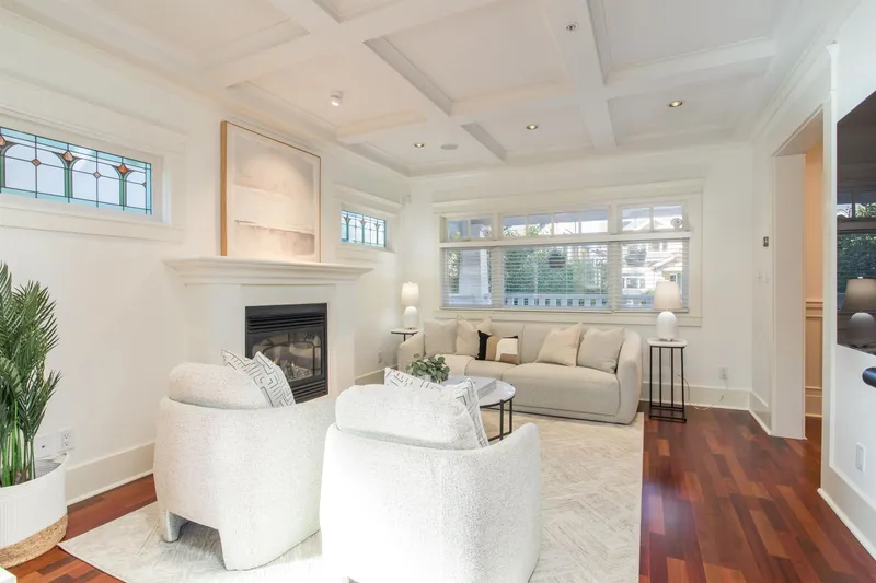 3242 W 3RD AVENUE - photo 4 of 25