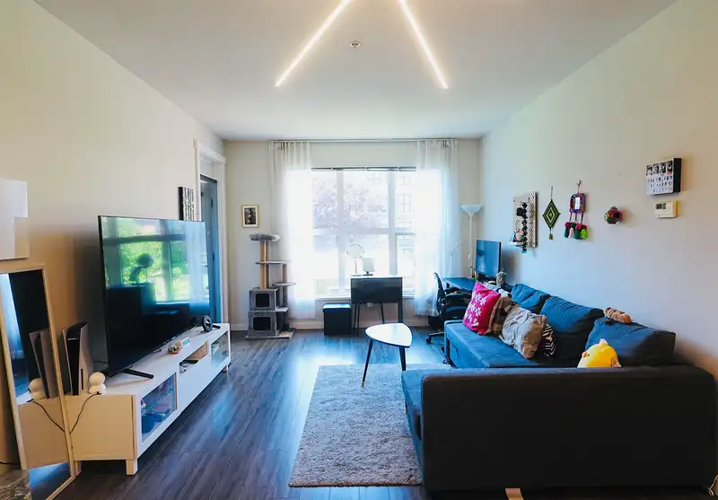 225 9551 ALEXANDRA ROAD - photo 4 of 27