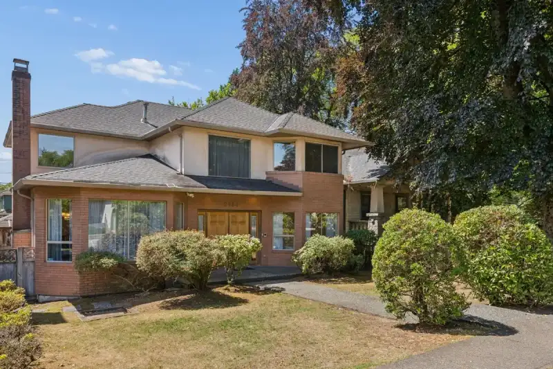 2986 W 37TH AVENUE - photo 1 of 36
