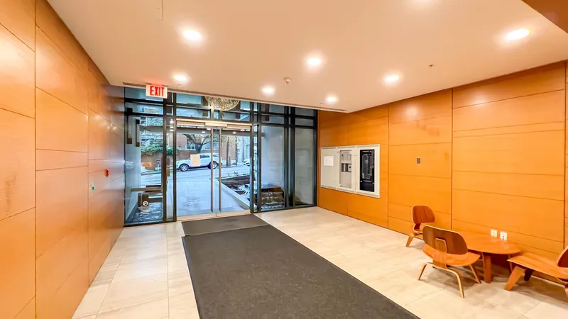 1801 2411 HEATHER STREET - photo 4 of 25