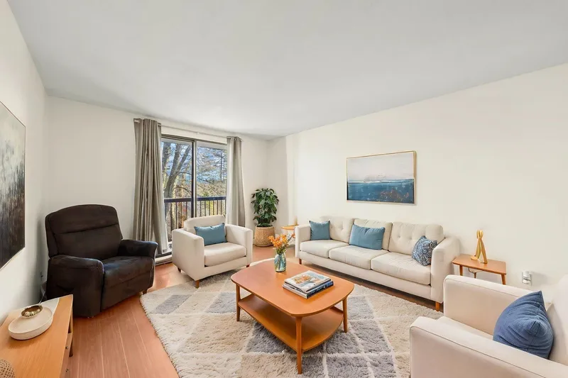 312 8391 BENNETT ROAD - photo 1 of 23