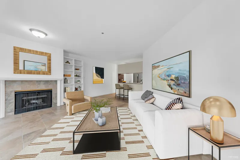 107 933 W 8TH AVENUE - photo 1 of 25