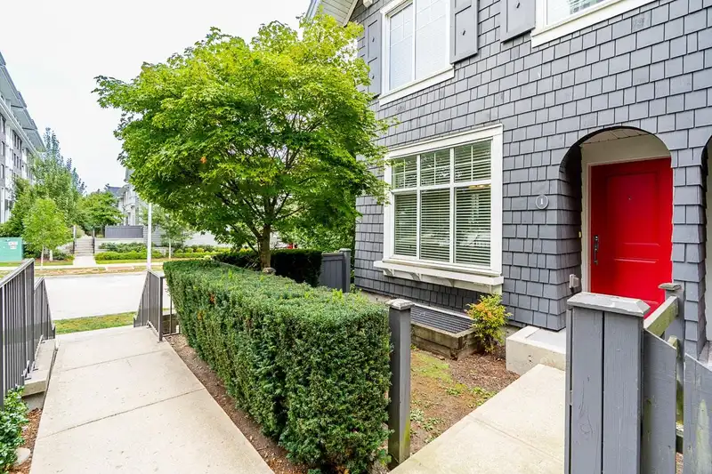 1 13636 81A AVENUE - photo 2 of 31