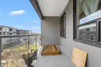 422 9213 ODLIN ROAD - thumbnail 20
