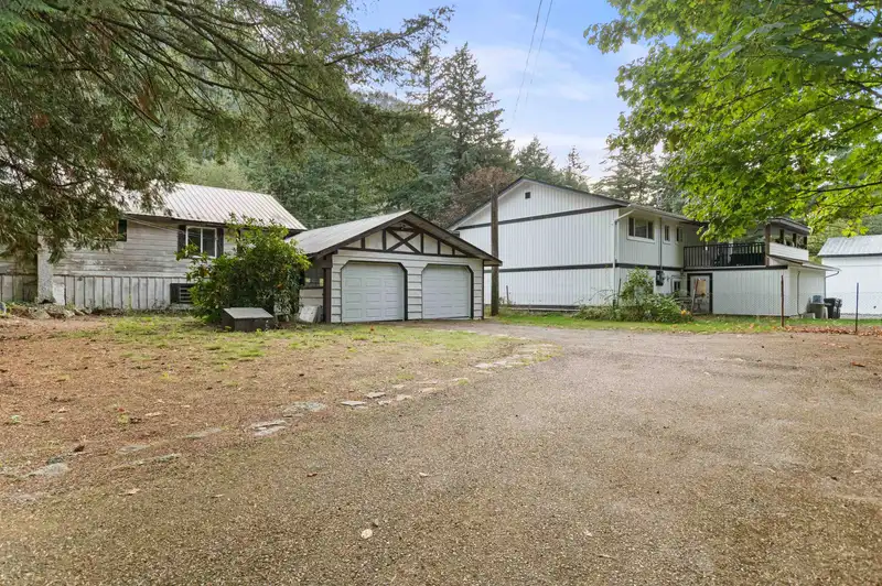 63491 FLOOD HOPE ROAD - photo 3 of 40